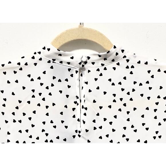 NWT: Jones New York - Women's High Neck, Semi-Sheer, Heart-Print Blouse (size S) - Picture 4 of 4